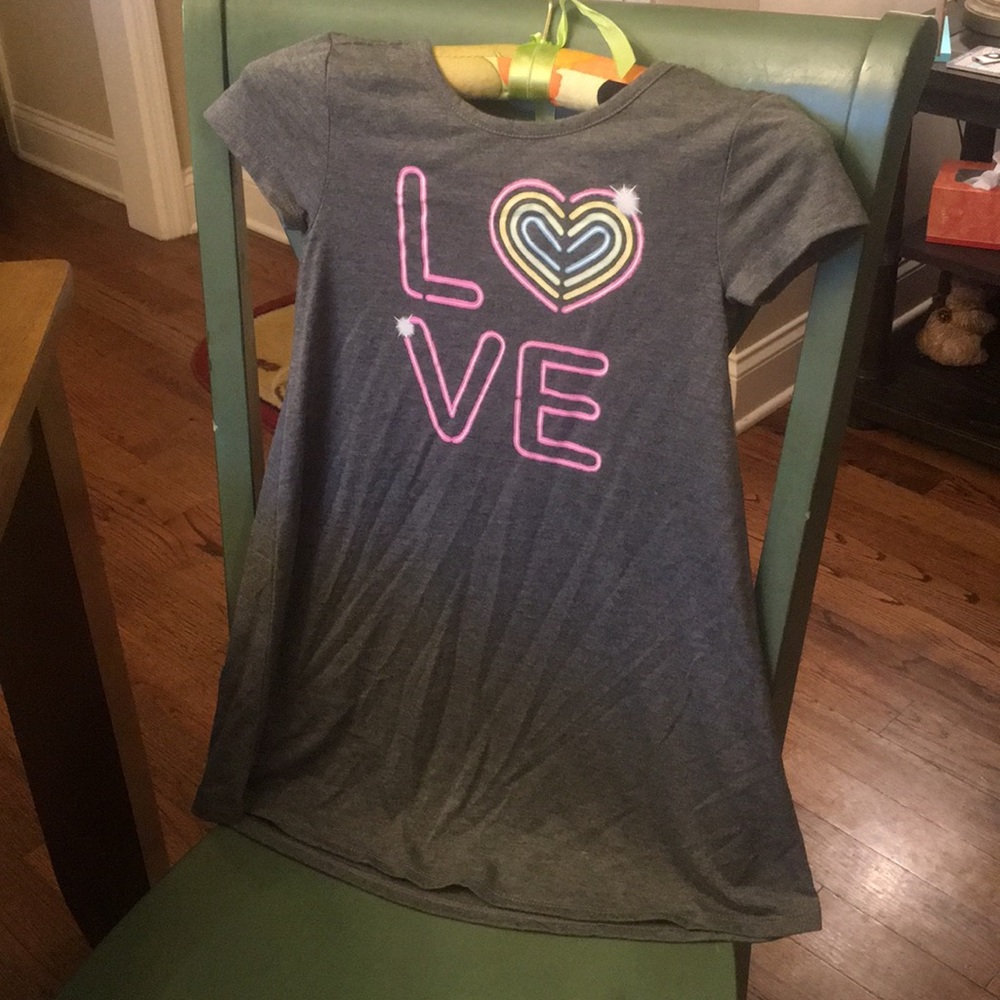 ❤️Girls XS Grayson Threads Love Top/Tunic❤️
